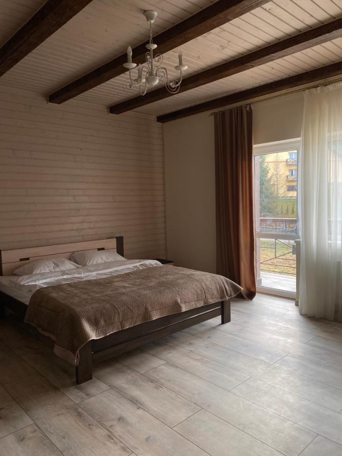 Солодкий Гранат Hotel Slavske Eksteriør billede